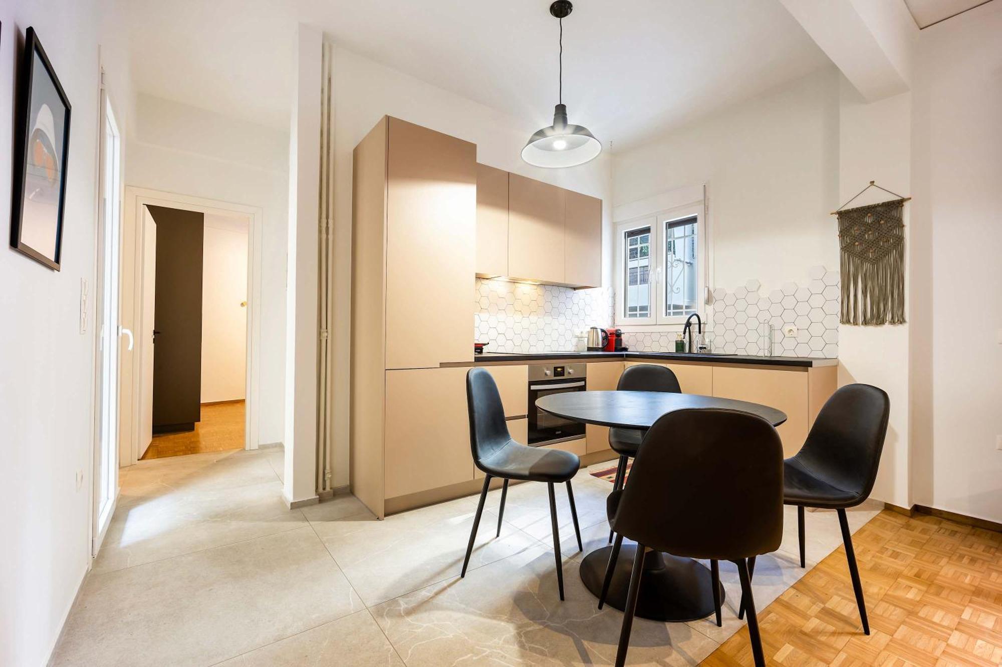 O&O Group - Eclectic Chic Thissio Apartment Athens Ngoại thất bức ảnh